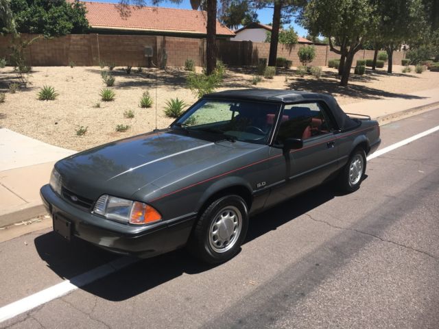 1989 Dark Gray Metallic Ford Mustang Convertible
