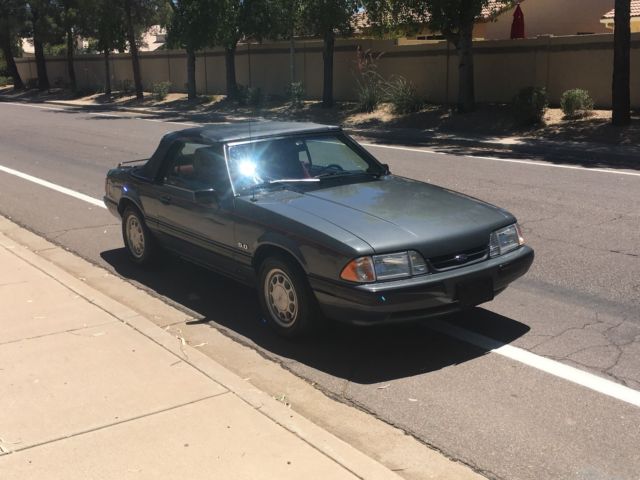 1989 Dark Gray Metallic Ford Mustang Convertible
