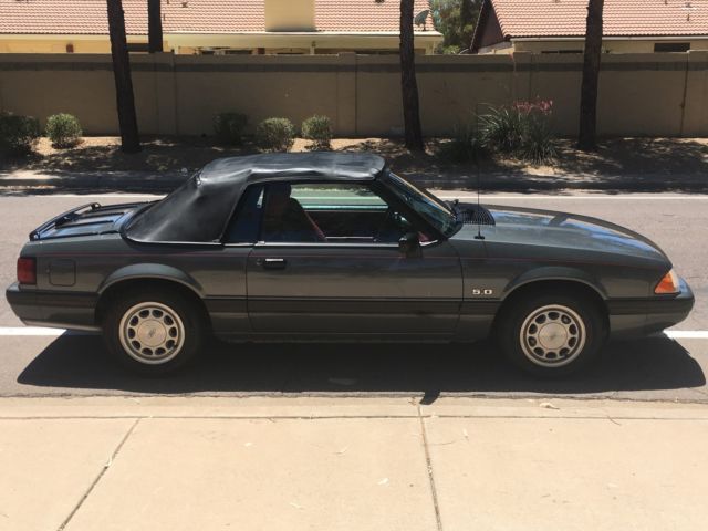 1989 Dark Gray Metallic Ford Mustang Convertible