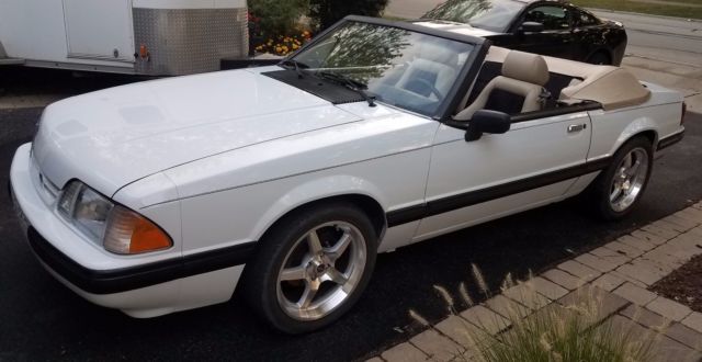 1989 White Ford Mustang Convertible