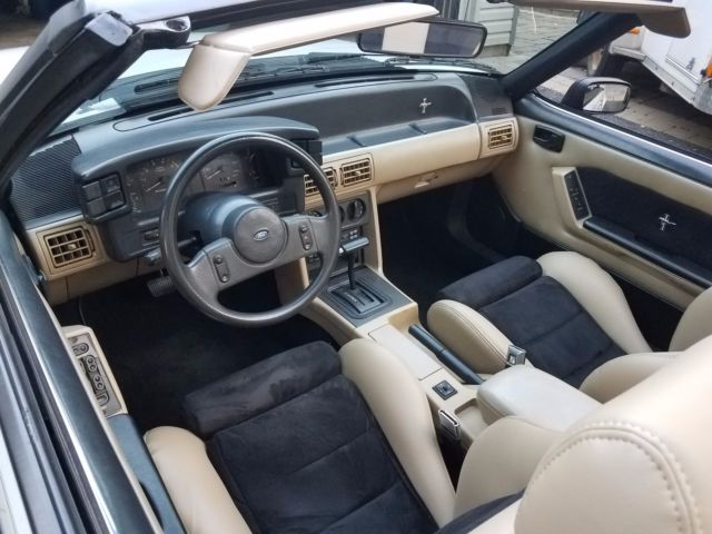 1989 White Ford Mustang Convertible