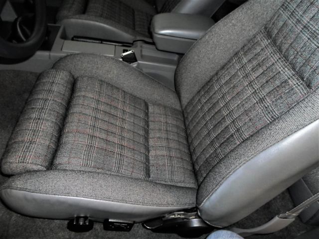 1989 Dark Grey Metalic Ford Mustang Coupe