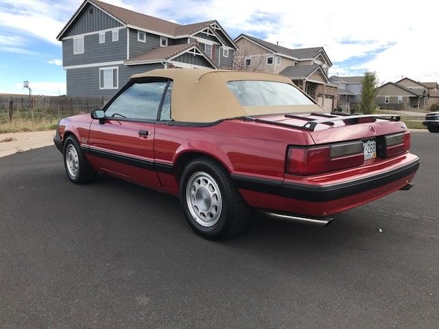 1989 RED Ford Mustang Convertible