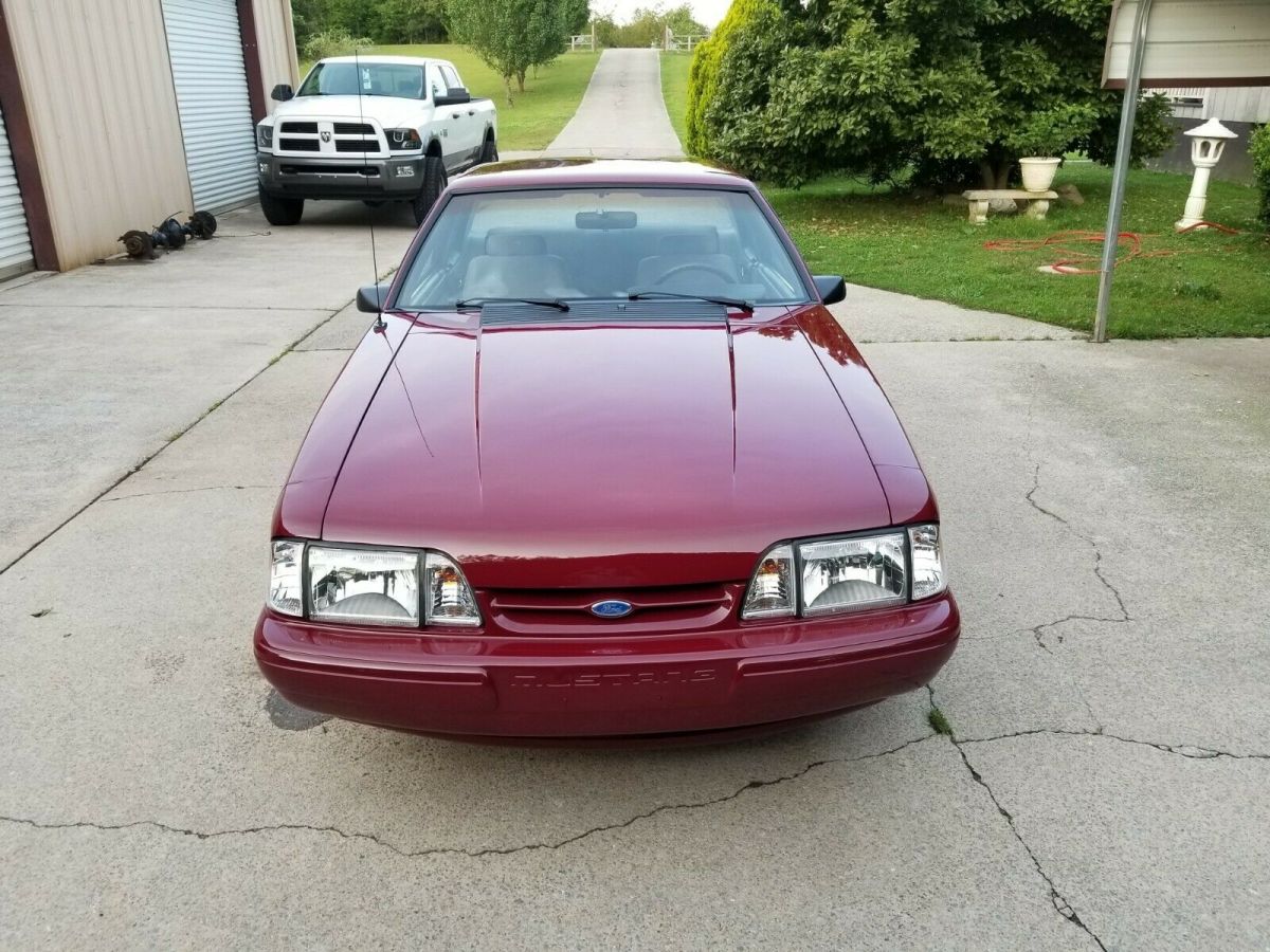 1989 Red Ford Mustang Coupe