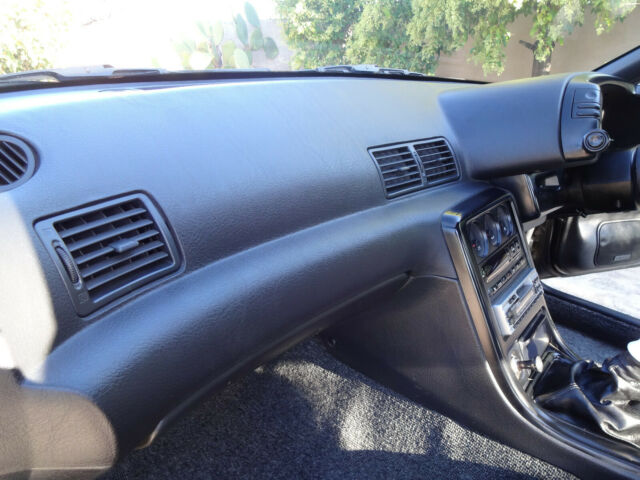 1989 Black Nissan GT-R Coupe