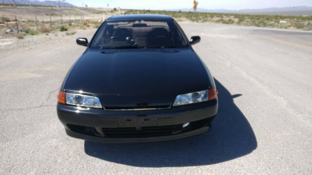 1989 Black Nissan Skyline Coupe