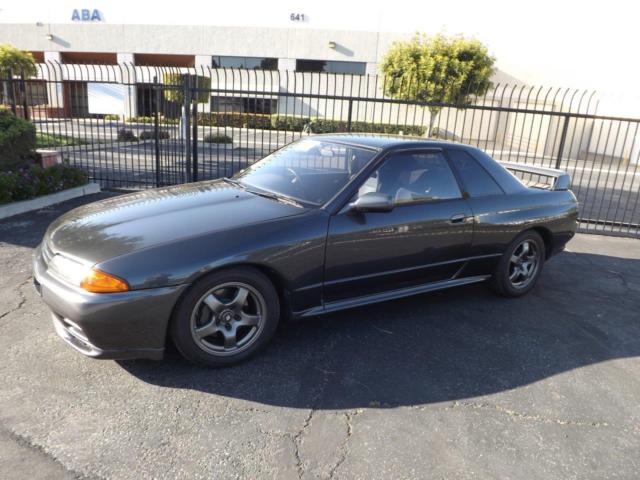 1989 KH2 Gun Grey Metallic Nissan GT-R Coupe