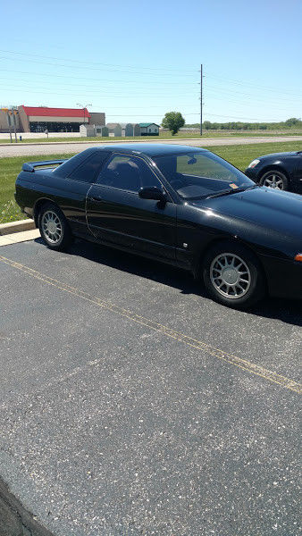 1989 Black Nissan Skyline Coupe