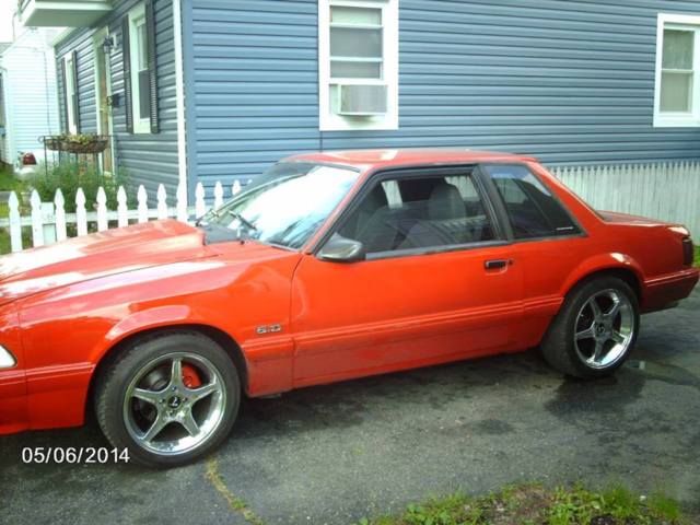 1989 Red Ford Mustang Coupe