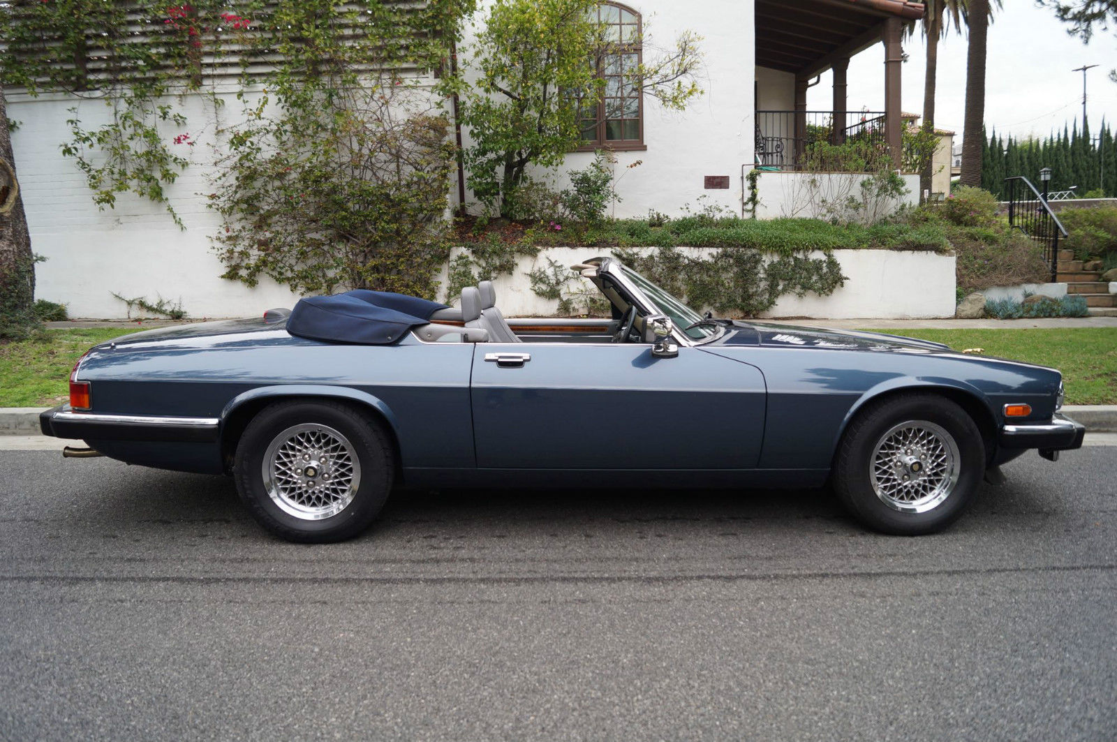 1989 Solent Blue Metallic Jaguar XJS Convertible