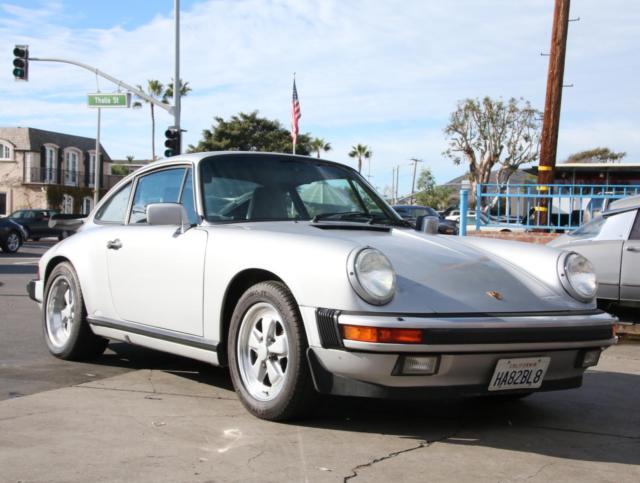 1989 -- Porsche 911 Coupe