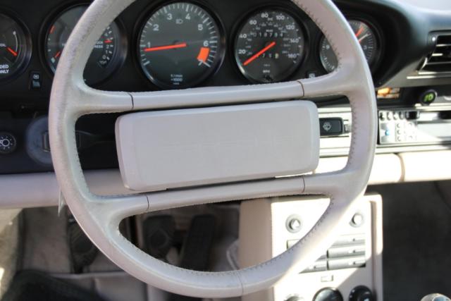 1989 -- Porsche 911 Coupe