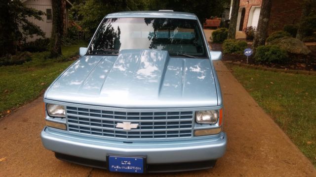1989 Blue Chevrolet C/K Pickup 1500