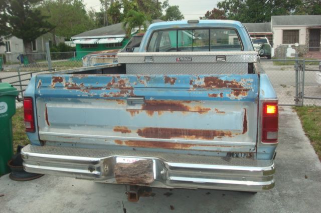 1989 Dodge Ram 2500 Standard Cab Pickup