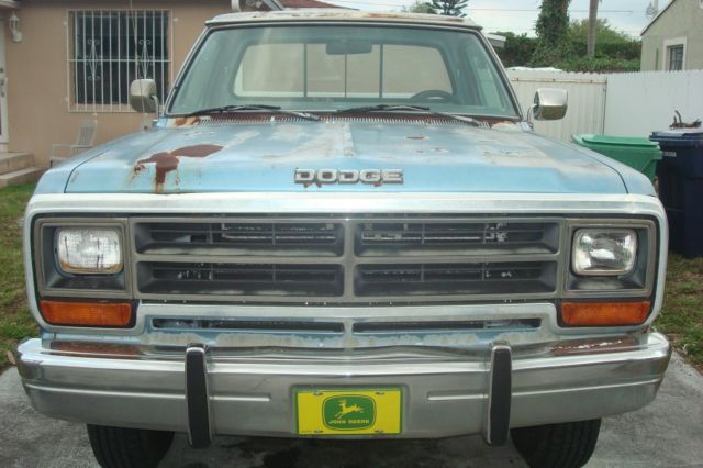 1989 Dodge Ram 2500 Standard Cab Pickup