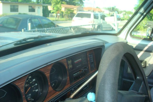 1989 Dodge Ram 2500 Standard Cab Pickup