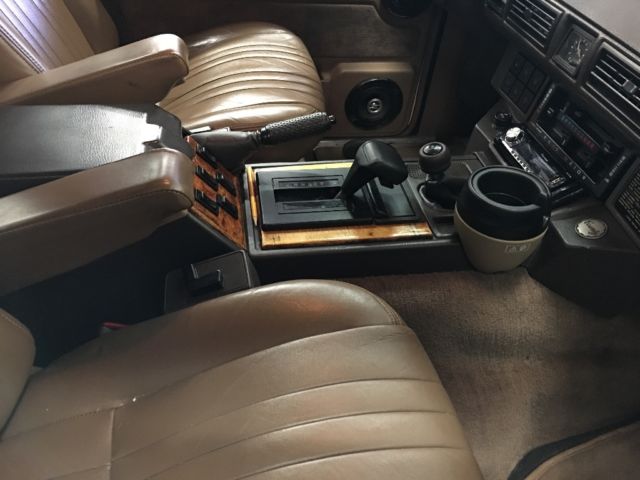 1989 Chamonix White Land Rover Range Rover SUV