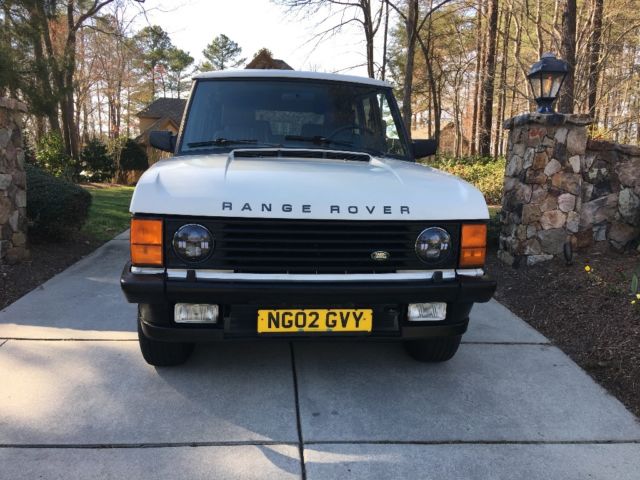 1989 Chamonix White Land Rover Range Rover SUV