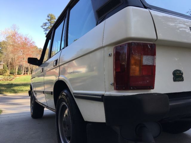 1989 Chamonix White Land Rover Range Rover SUV
