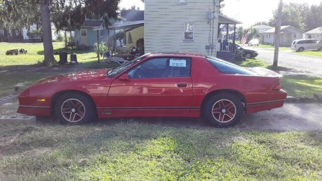 1989 Red Chevrolet Camaro Coupe
