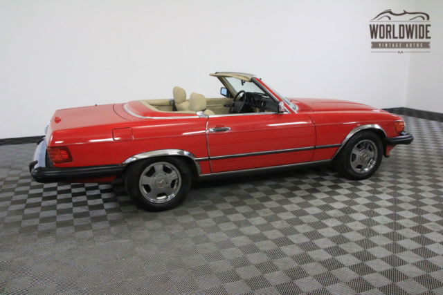 1989 Red Mercedes-Benz SL-Class