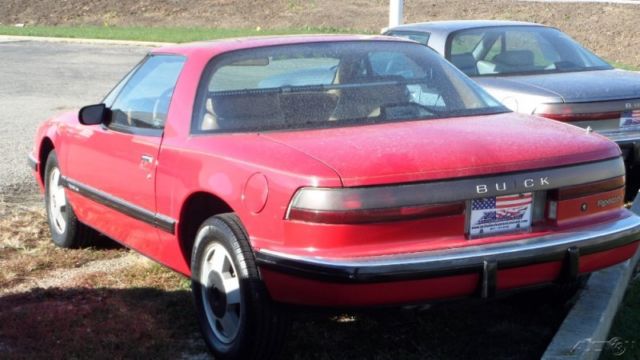 1989 Red Buick Reatta Coupe