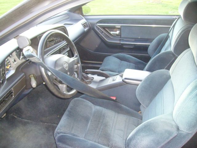 1989 Silver Ford Thunderbird Coupe