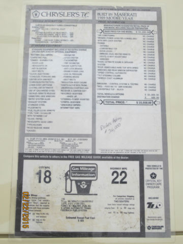 1989 Yellow cream Chrysler Town &- Country Convertible