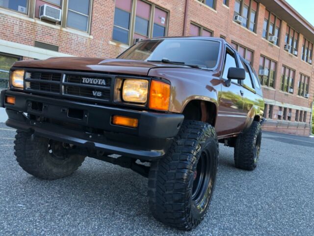 1989 Brown Toyota 4Runner SUV