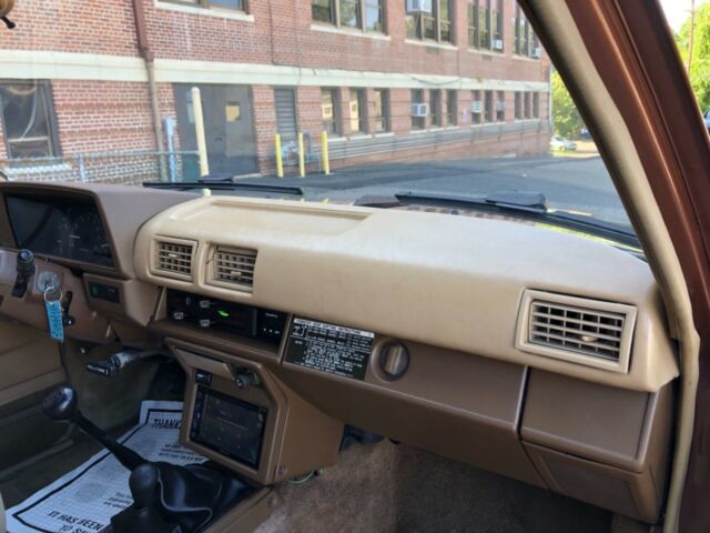 1989 Brown Toyota 4Runner SUV