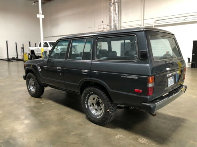 1989 Gray Toyota Land Cruiser SUV