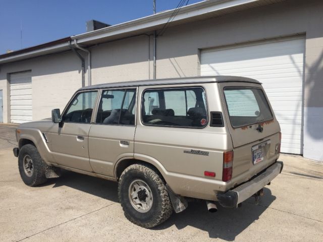1989 Tan Toyota Land Cruiser SUV