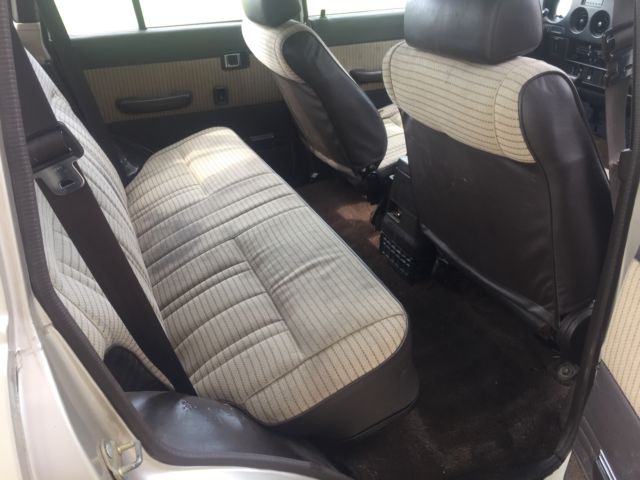 1989 Brown Toyota Land Cruiser 4 door
