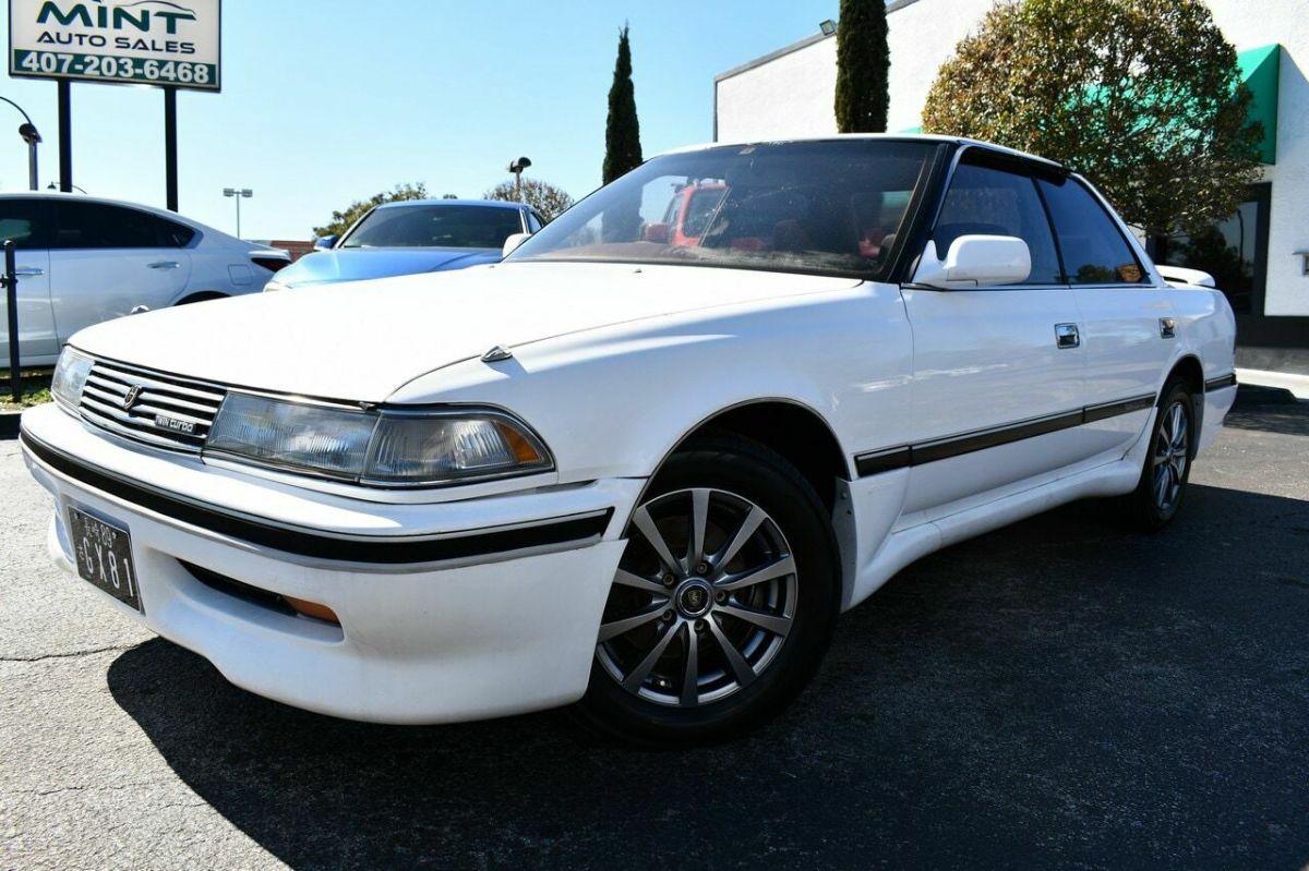 1989 White Toyota MARK II TWIN TURBO SEDAN