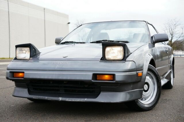 1989 Gray Toyota MR2 Coupe
