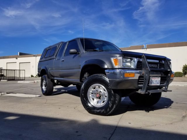 1989 Gray Toyota Pickup Extended Cab Pickup