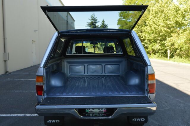 1989 Blue Toyota Pickup Extended Cab Pickup