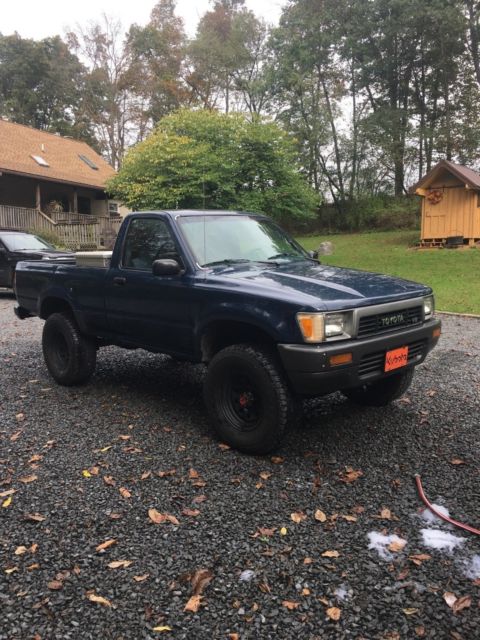 1989 Blue Toyota Pickup Standard Cab Pickup