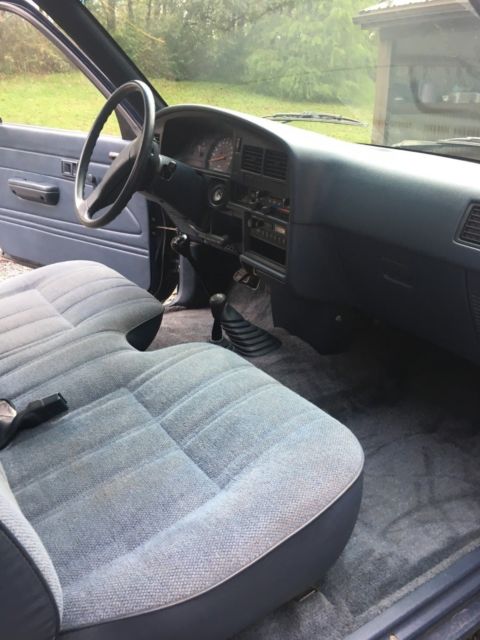 1989 Blue Toyota Pickup Standard Cab Pickup