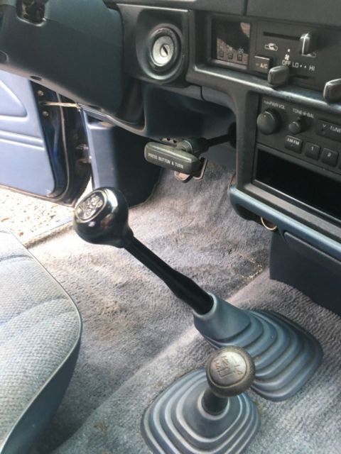 1989 Blue Toyota Pickup Standard Cab Pickup