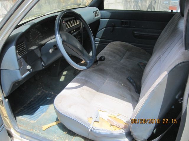 1989 White Toyota Pickup Long Bed Pickup