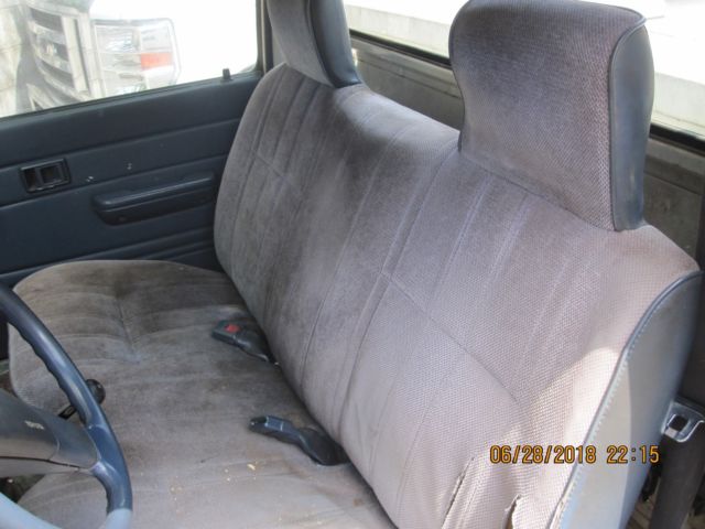 1989 White Toyota Pickup Long Bed Pickup