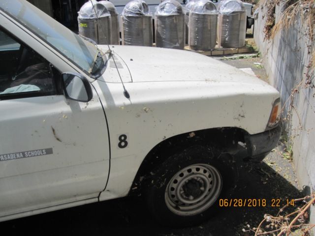 1989 White Toyota Pickup Long Bed Pickup