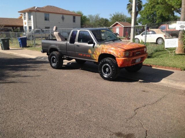 1989 Gray Toyota Other Extended Cab Pickup