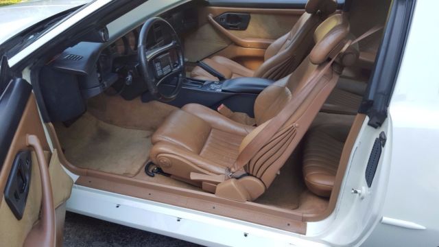 1989 White Pontiac Trans Am Coupe
