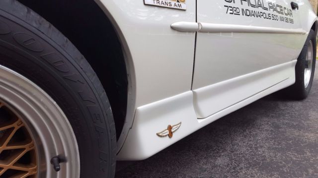 1989 White Pontiac Trans Am Coupe