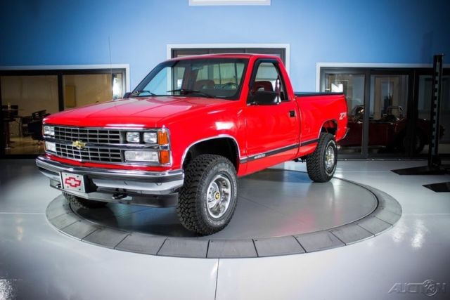 1989 Red Chevrolet C/K Pickup 1500