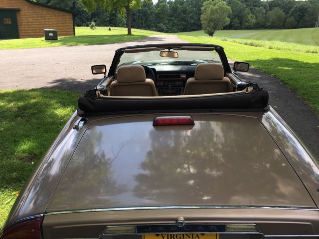 1989 Gold Jaguar XJ-Series Convertible