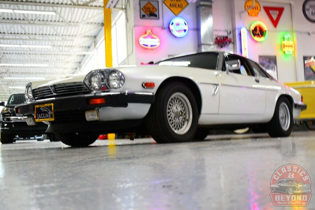 1989 White Jaguar XJS Coupe