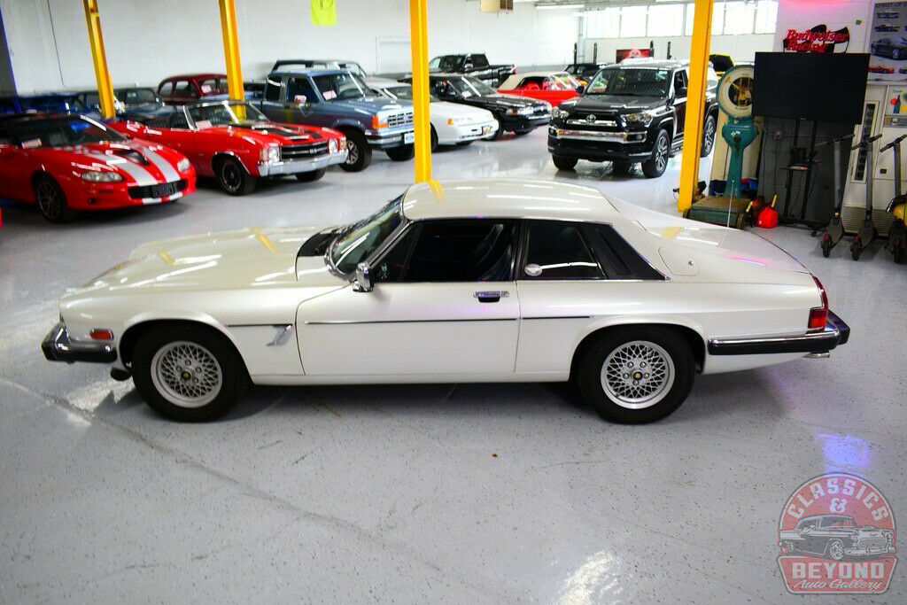 1989 White Jaguar XJS Coupe